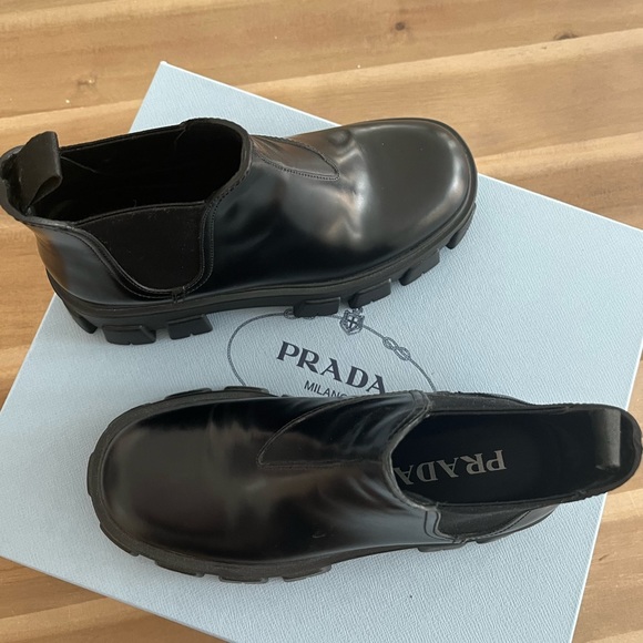 Authentic Prada Monolith brushed leather Chelsea boots size 37 - Picture 4 of 13